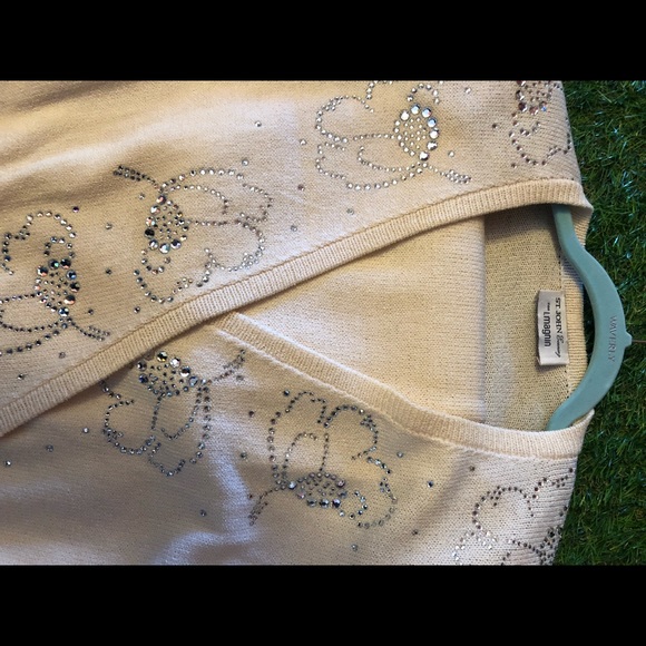 ST. John evening wear collection - Picture 5 of 8